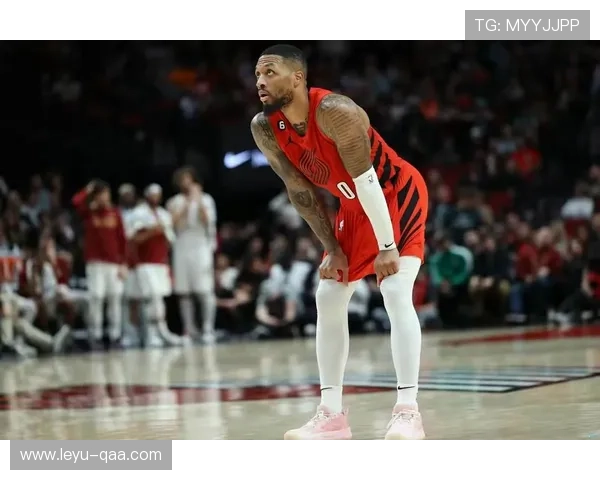 利拉德无球跑动占比提升，关键回合得分效率拉开同位置差距