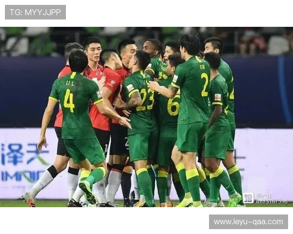 半场哨响起的规则意义与裁判判罚标准解析